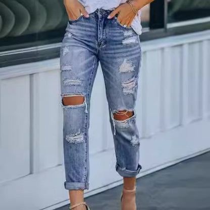 Trendy Summer Women’s Jeans – Stylish & Comfortable