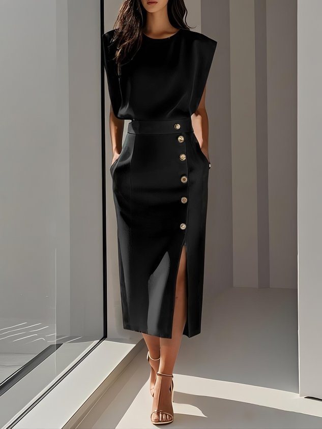 Elegant Summer Midi Dress with Side Cut-Outs