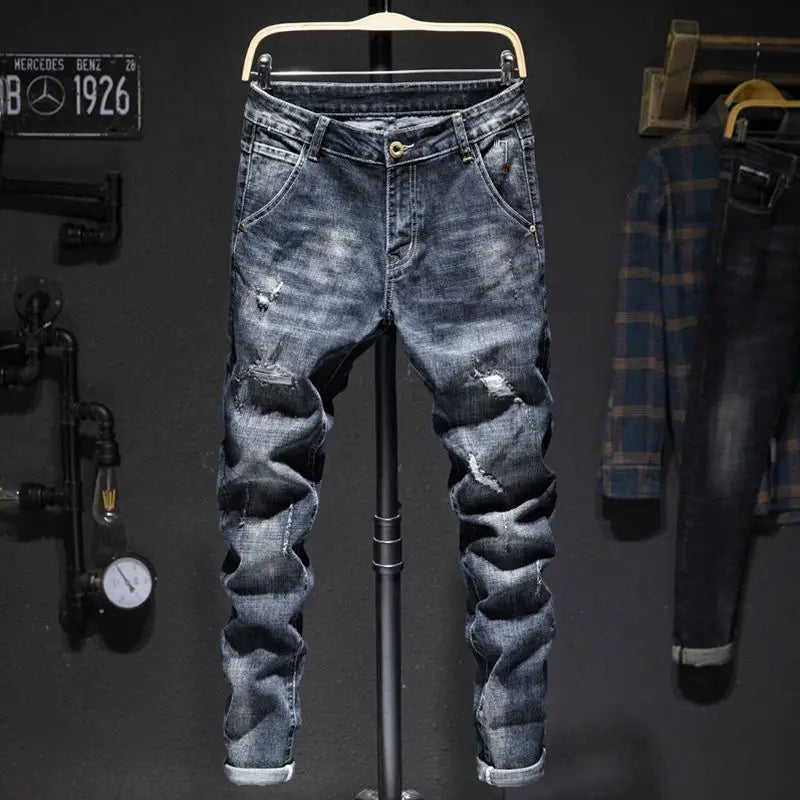 Men’s Slim Fit Ripped Jeans