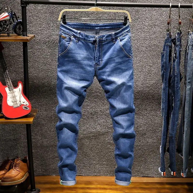 Men’s Slim Fit Ripped Jeans