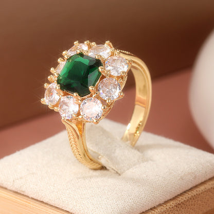 ✨ Elegant Emerald Crystal Ring ✨